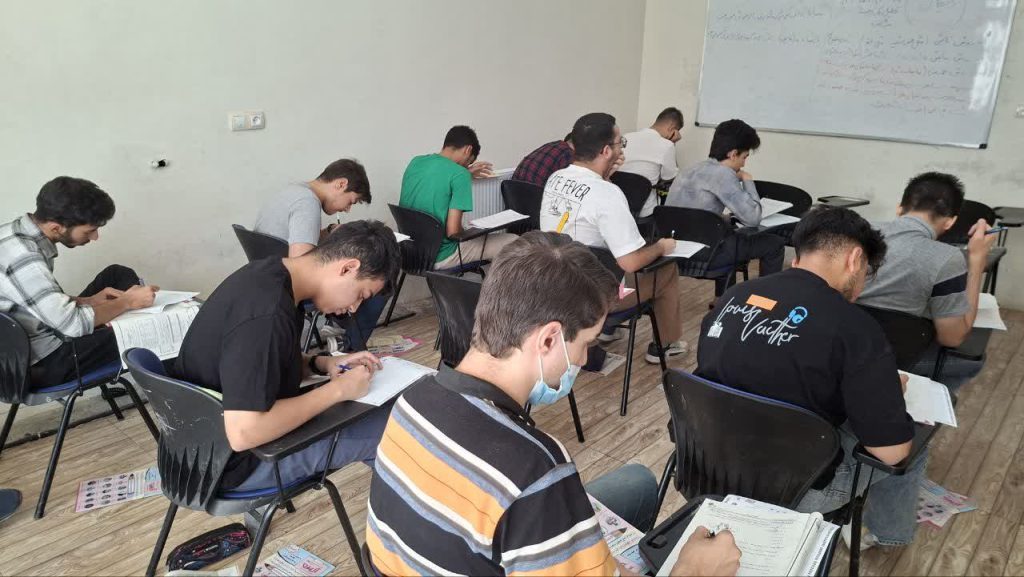 آموزشگاه دبیران پسران نمایندگی قلم چی